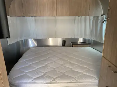 2019 Airstream FLYING CLOUD 23FB photo 28
