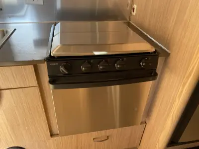 2019 Airstream FLYING CLOUD 23FB photo 17