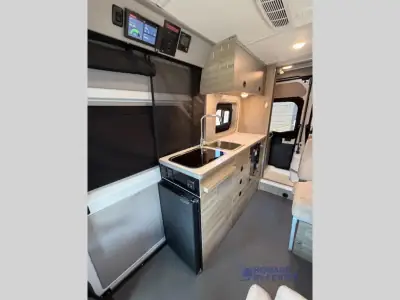 2024 Winnebago Solis Pocket 36B photo 25