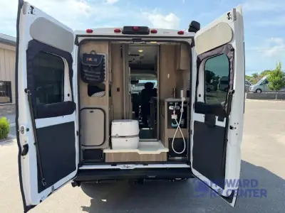 2024 Winnebago Solis Pocket 36B photo 7
