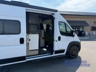 2024 Winnebago Solis Pocket 36B photo 13