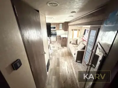 2019 Forest River Vibe Extreme Lite 258RKS photo 19