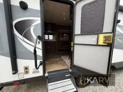 2019 Forest River Vibe Extreme Lite 258RKS photo 22