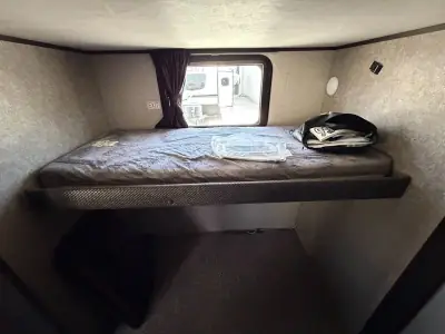 2020 Jayco NORTHPOINT 377RLBH photo 19