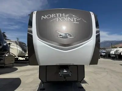 2020 Jayco NORTHPOINT 377RLBH photo 2