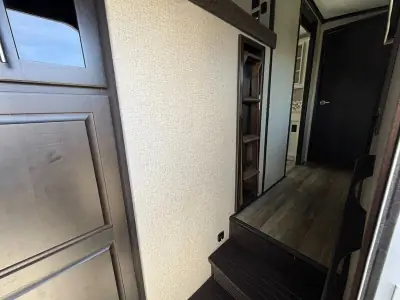 2020 Jayco NORTHPOINT 377RLBH photo 10