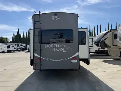 2020 Jayco NORTHPOINT 377RLBH photo 6