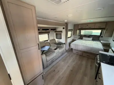 2026 Forest River Rockwood MINI LITE 2205S photo 5