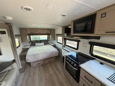 2026 Forest River Rockwood MINI LITE 2205S photo 4