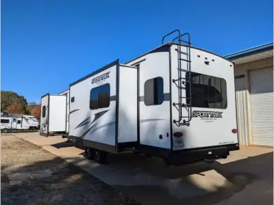 2024 Venture SportTrek Touring Edition STT343VIK photo 4