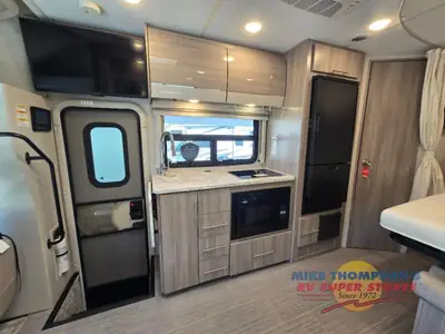 2024 Thor Motor Coach Gemini AWD photo 14