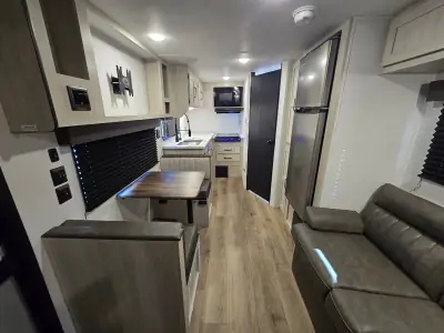 2026 Palomino PUMA CAMPING EDITION 210RKCE photo 12