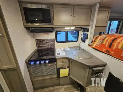 2026 Northwood Mfg Wolf Creek 850 photo 8