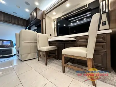 2025 Tiffin Motorhomes Allegro Bus photo 19