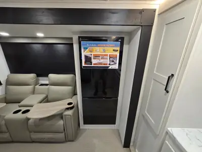 2026 Palomino SOLAIRE 2300FKBS photo 16