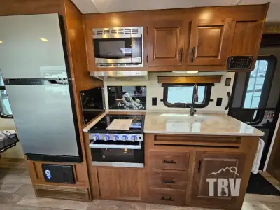 2026 Outdoors Creek Side Titanium Series 21RBS photo 16