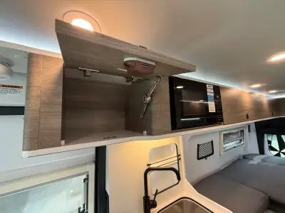 2026 Westfalia WAVE SL (POP TOP) photo 33