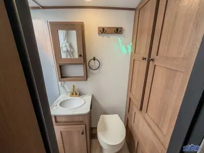 2026 Coachmen Apex Nano 181RB photo 25