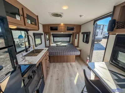 2026 Coachmen Apex Nano 181RB photo 22