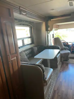 2016 JAYCO PRECEPT photo 4