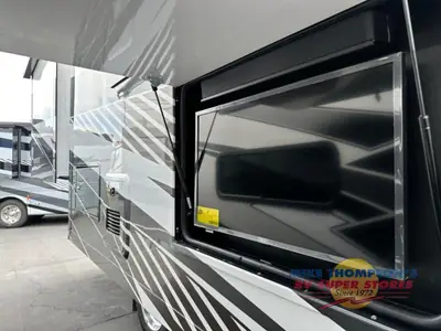 2025 Tiffin Motorhomes Open Road Allegro photo 7