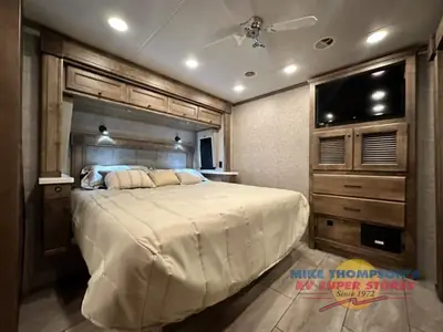 2025 Tiffin Motorhomes Open Road Allegro photo 18