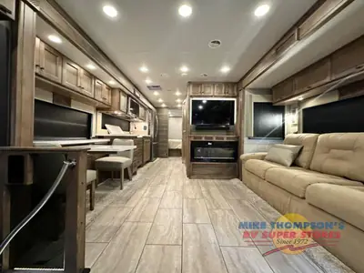 2025 Tiffin Motorhomes Open Road Allegro photo 11