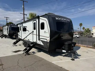 2027 Forest River ULTRALITE 2618RD Rockwood