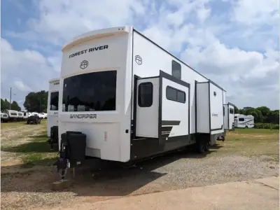 2026 Forest River Sandpiper Destination Trailers 41DUPLEX photo 3