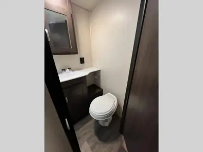 2018 Forest River Wildwood X-Lite 191RDXL photo 14