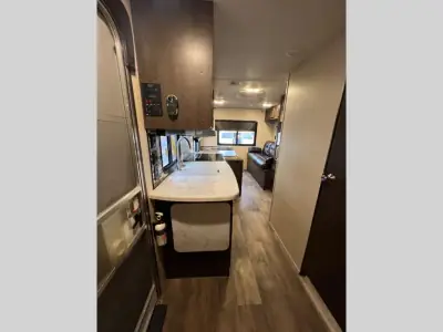2018 Forest River Wildwood X-Lite 191RDXL photo 11