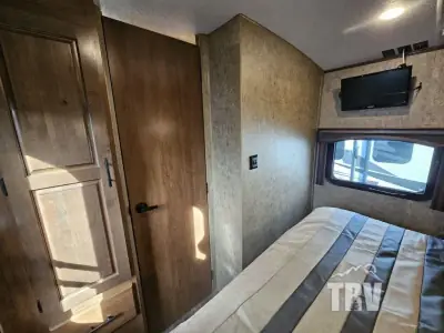2022 Outdoors Timber Ridge Titanium Series 24RLS photo 12