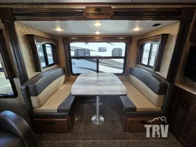 2022 Outdoors Timber Ridge Titanium Series 24RLS photo 6