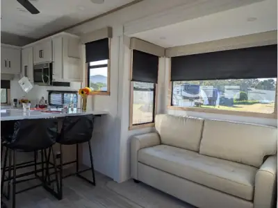 2026 Forest River Sandpiper 3800RK photo 8