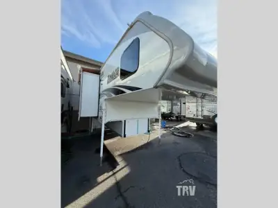 2020 Lance Lance Truck Campers 855S photo 3