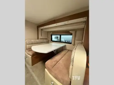 2020 Lance Lance Truck Campers 855S photo 9