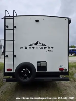 2022 East To West Alta 1900MMK photo 5