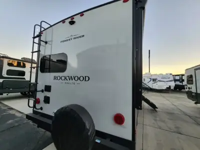 2026 Forest River ROCKWOOD MINI LITE 2522FB photo 5