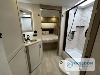 2027 Ember Touring Edition 2400RKL photo 42