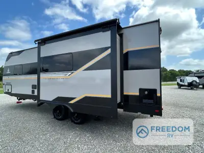 2027 Ember Touring Edition 2400RKL photo 14