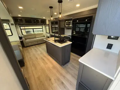 2026 Forest River 2916RL Rockwood UltraLite 2916RL photo 8