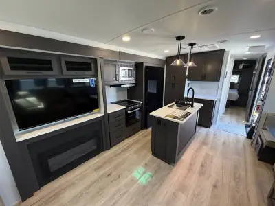 2026 Forest River 2916RL Rockwood UltraLite 2916RL photo 11