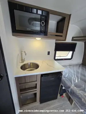 2027 Prime Time Avenger LT 12BHX photo 20