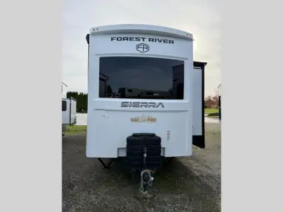 2026 Forest River Sierra Destination Trailers 422FKL photo 3