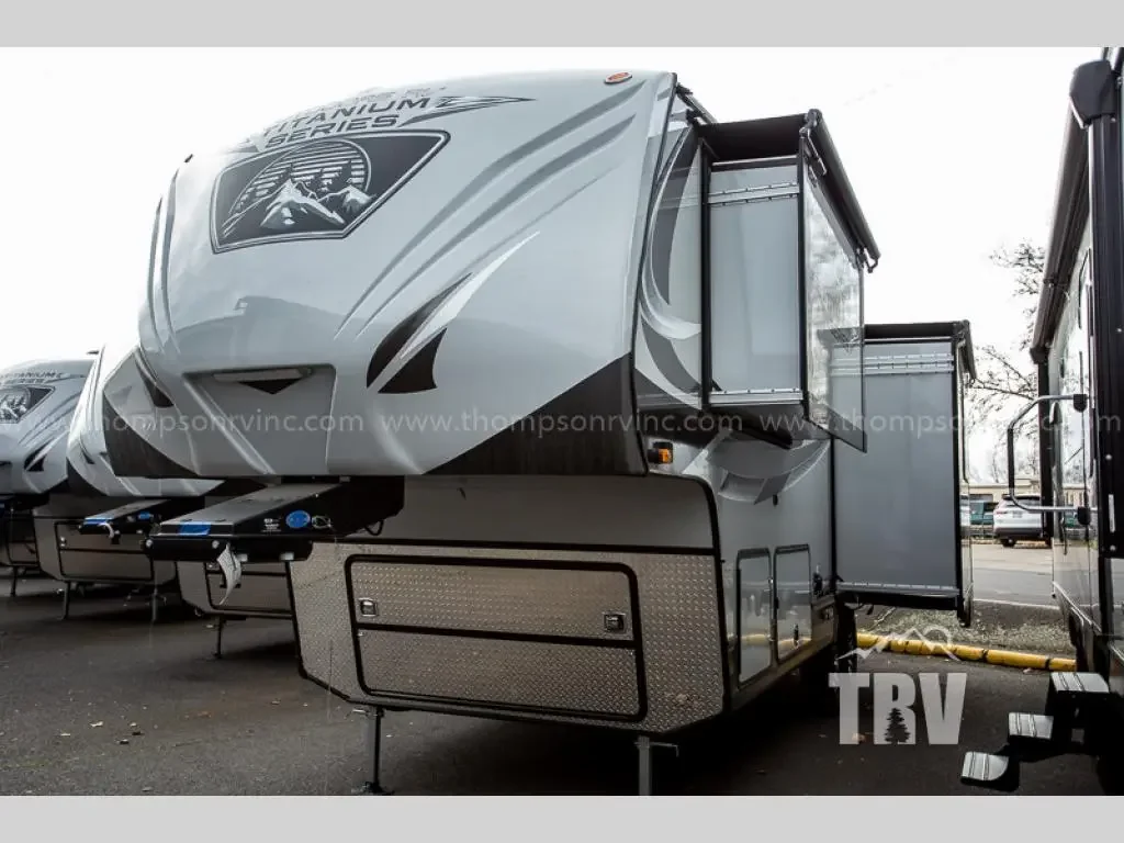 2025 Outdoors Glacier Peak Titanium Series F26RDS exterior