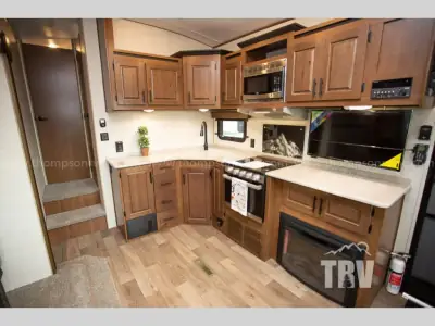 2025 Outdoors Glacier Peak Titanium Series F26RDS photo 24
