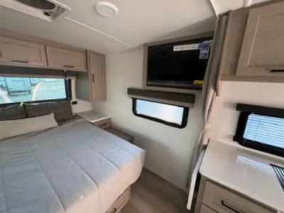 2026 Forest River ROCKWOOD MINI LITE 2109S photo 17