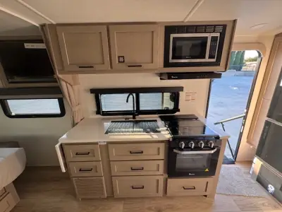 2026 Forest River ROCKWOOD MINI LITE 2109S photo 16