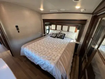 2020 Jayco Pinnacle 37MDQS photo 50