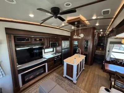 2020 Jayco Pinnacle 37MDQS photo 13